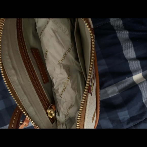 Dooney & bourke limited edition St. Louis Cardinals crossbody - Picture 8 of 9